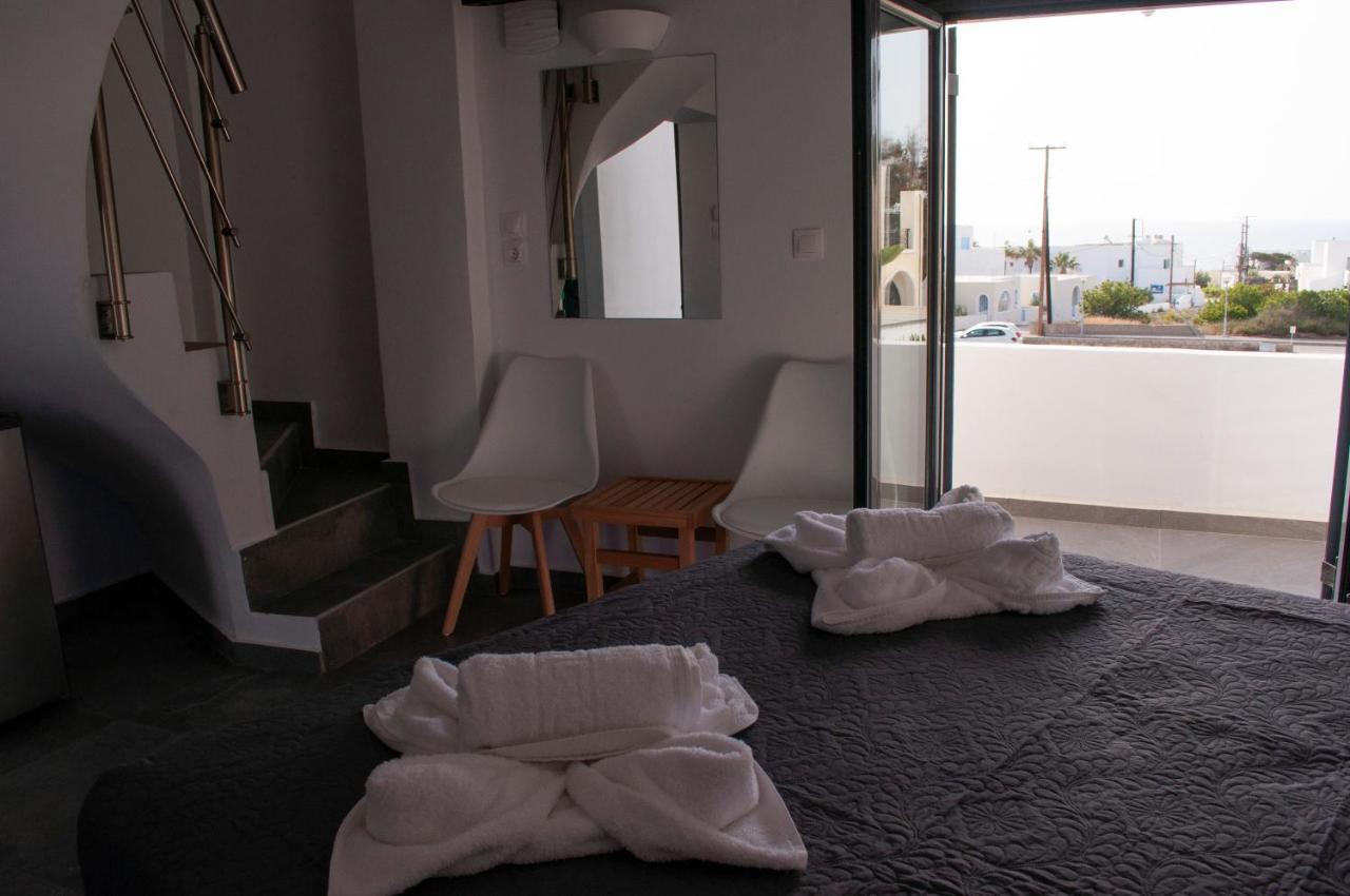 Sun Springs Suites Kamari  Luaran gambar