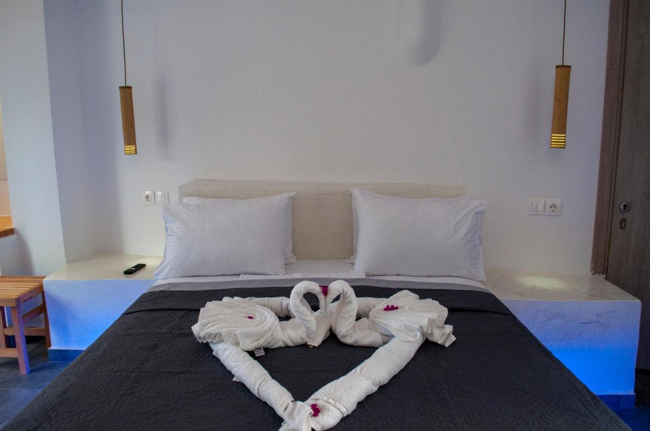 Sun Springs Suites Kamari  Luaran gambar